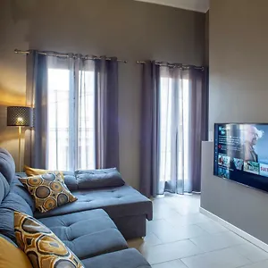 Pep Ventura Apartment Figueres (Girona)